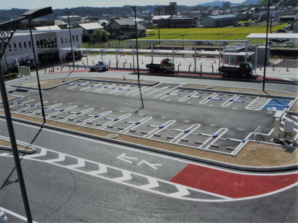 駅前広場駐車場